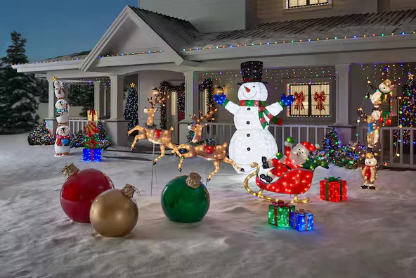 Types of Solar Outdoor Christmas Decorations